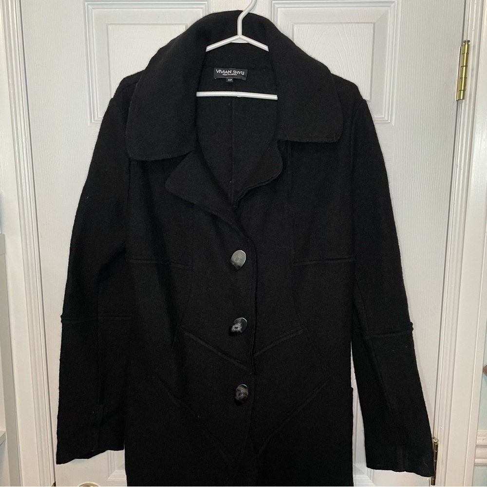 VIVIAN Shyu 100% Wool Made in Canada EUC Classic Black Button Coat small - Picture 3 of 8